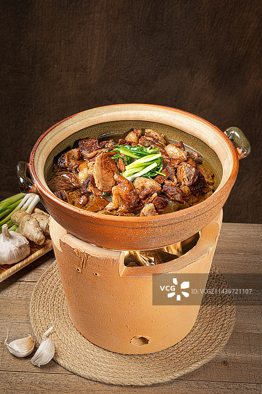 鸡煲 牛腩煲 鱼头煲 鹅煲 场景图 动态 漂浮图片素材