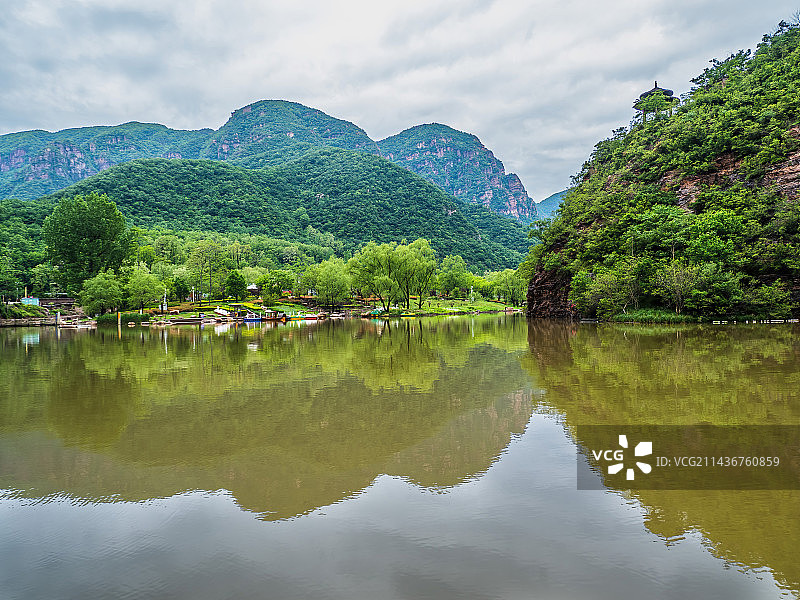 河南省洛阳市新安县青要山旅游风景区 溪流 峡谷图片素材