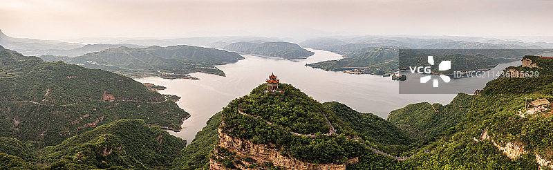 河南省洛阳市新安县小浪底水库 荆紫山旅游风景区图片素材
