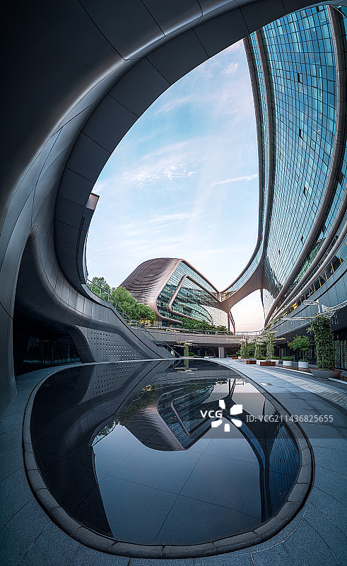 上海长宁区SKY BRIDGE HQ天会图片素材
