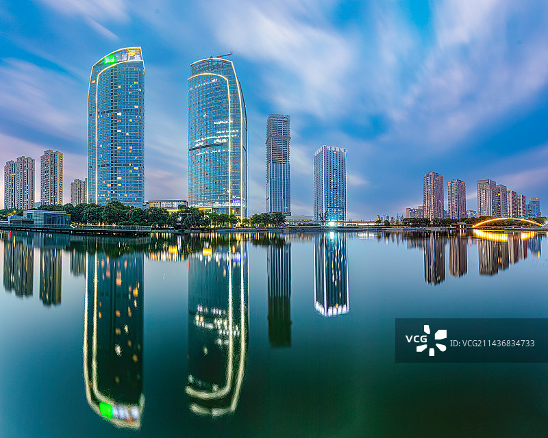 苏州昆山花桥中心公园图片素材