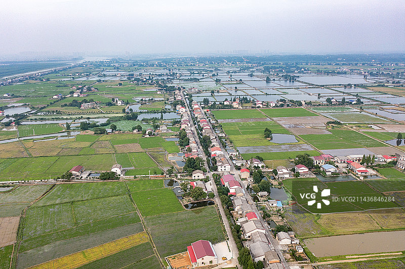 航拍湖南岳阳市湘阴县田野风光和湘江图片素材