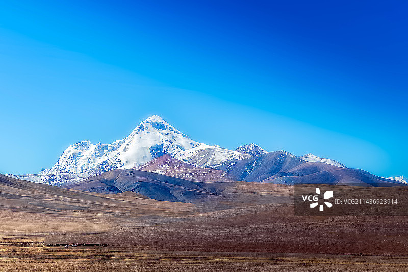 岗城耀雪山图片素材