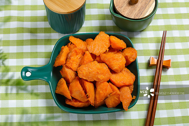 特色农家菜清蒸红薯图片素材