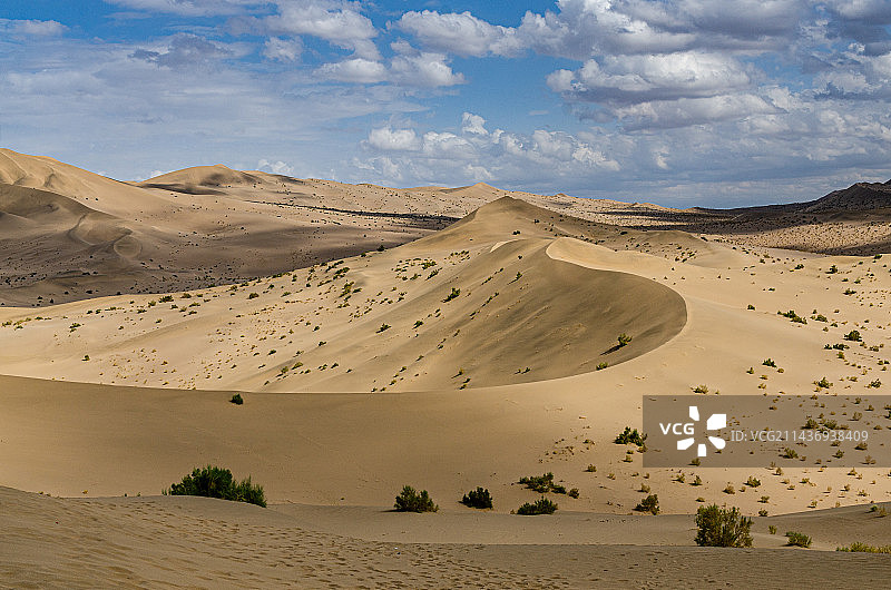 月牙泉沙漠图片素材