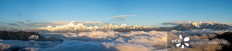 牛背山图片素材