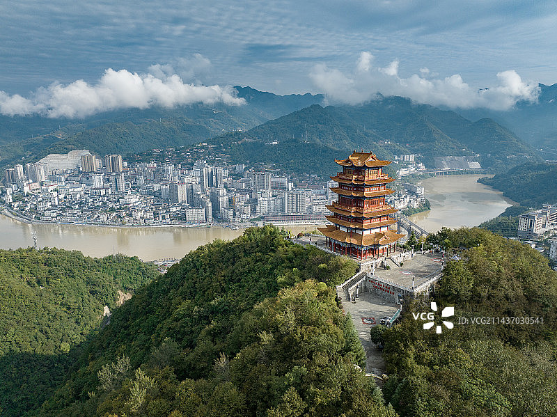 航拍陕西安康紫阳县全景城市风光图片素材