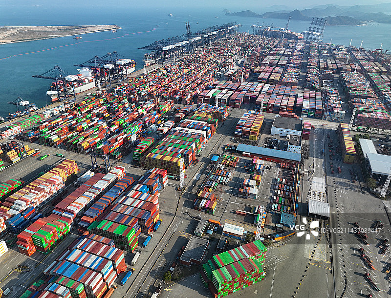 广东省深圳市盐田区盐田国际集装箱码头物流中心航拍图片素材