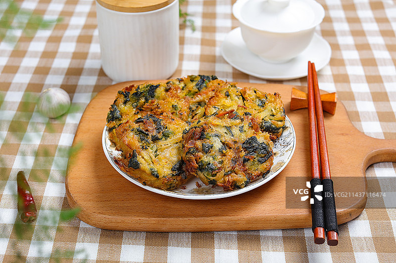 特色小吃油炸野菜饼图片素材
