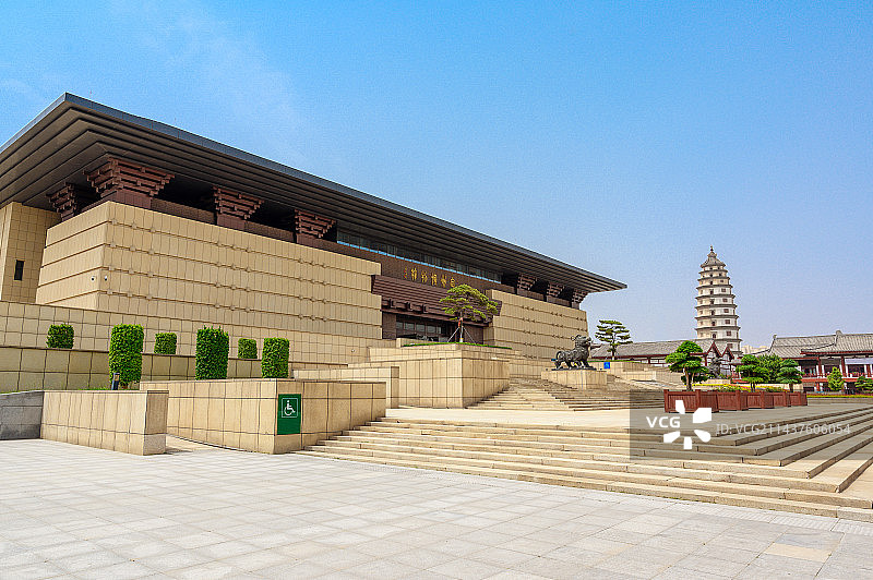 河北省定州市博物馆和开元寺塔图片素材