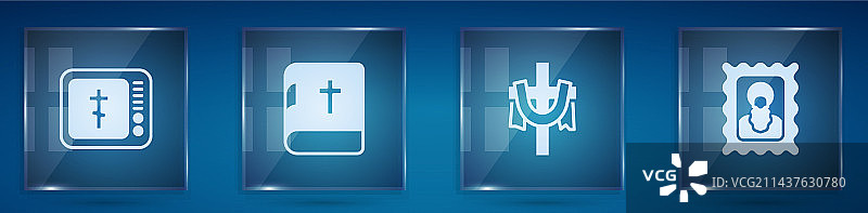 在线教堂牧师布道《圣经》图片素材