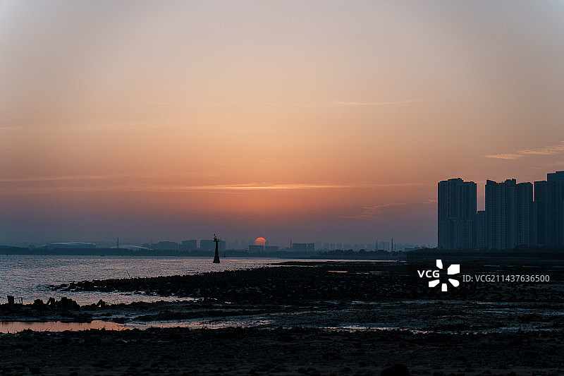 泉州东海湾的日落图片素材
