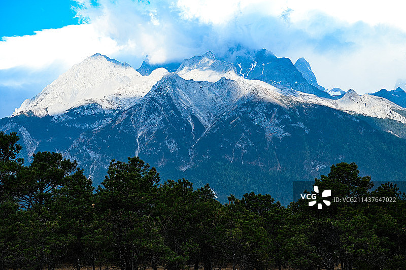 云南四五月风光图片素材