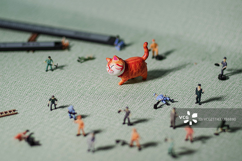 微距世界里的小人图片素材