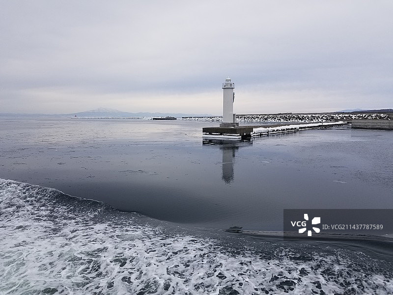 海边的灯塔图片素材