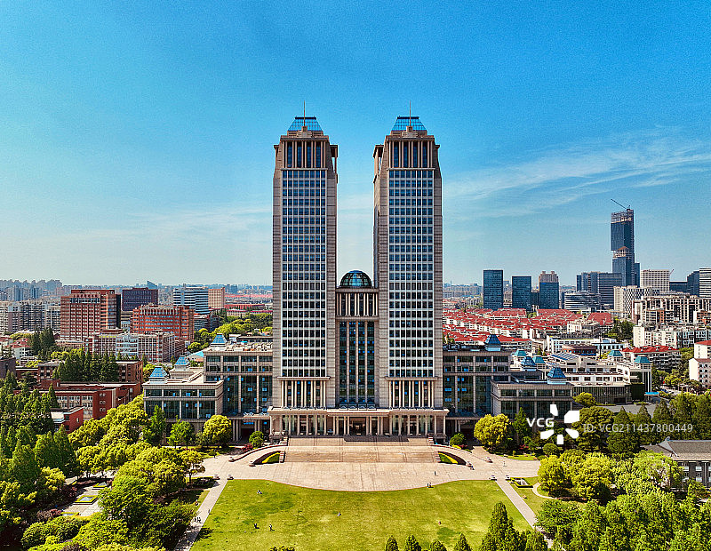 复旦大学光华楼图片素材