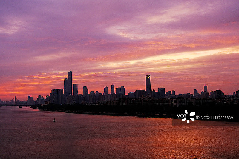 晚霞火烧云图片素材