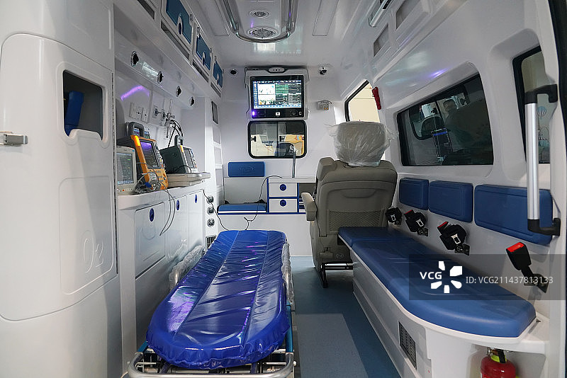 救护车医疗设备图片素材