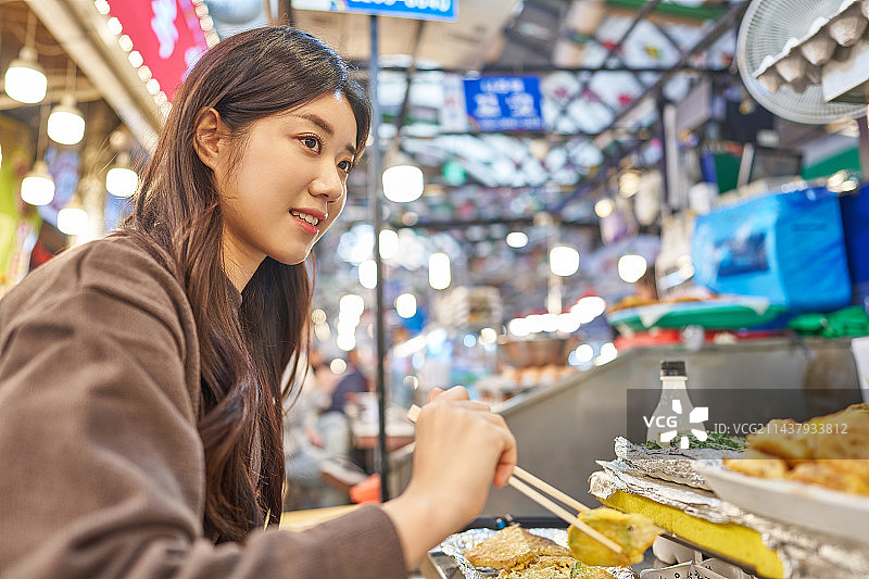 韩国广藏市场青年地标图片素材