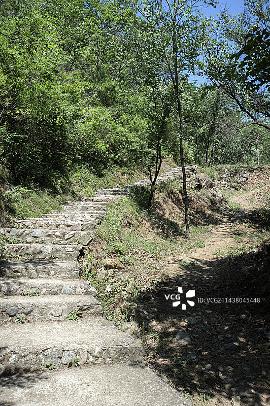 将军楼上山步道图片素材