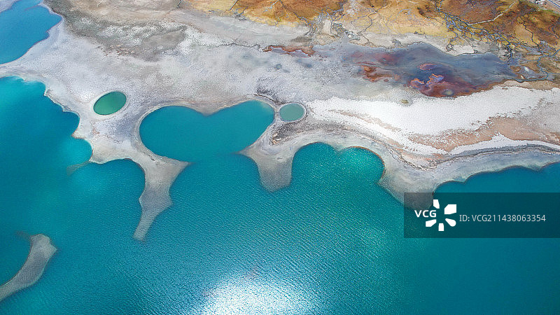 羊湖空母错心形湖图片素材