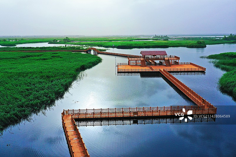 华北明珠物产丰富、风景秀丽闻名于世，“四季皆秋”之誉，“北国江南”，“鱼米之乡” （人间仙境）图片素材