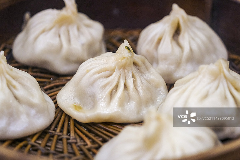 江苏省扬州市本地特色美味小吃扬州灌汤包图片素材
