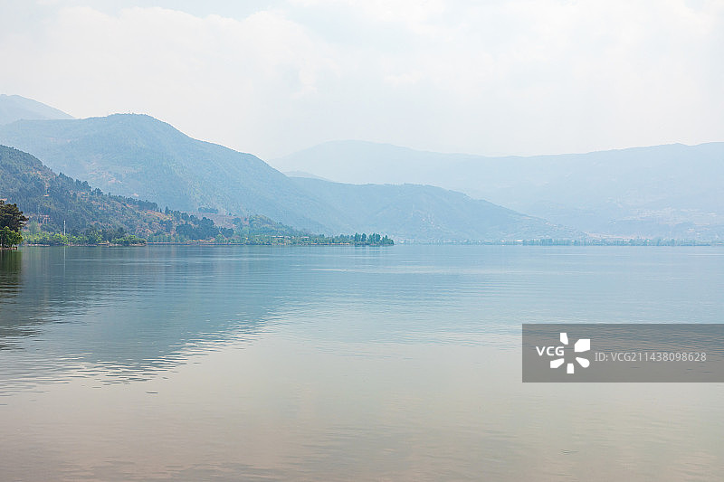 四川省凉山彝族自治州西昌市邛海风光图片素材