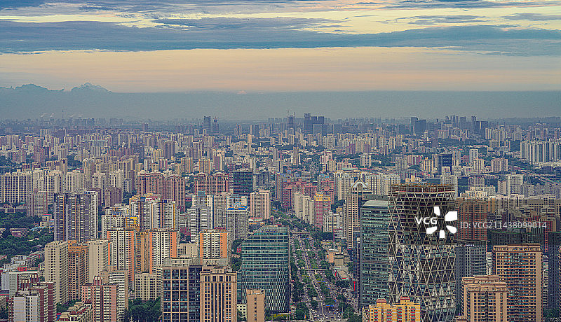 北京国贸CBD俯瞰京东方向 朝阳路/京通快速/华贸中心图片素材