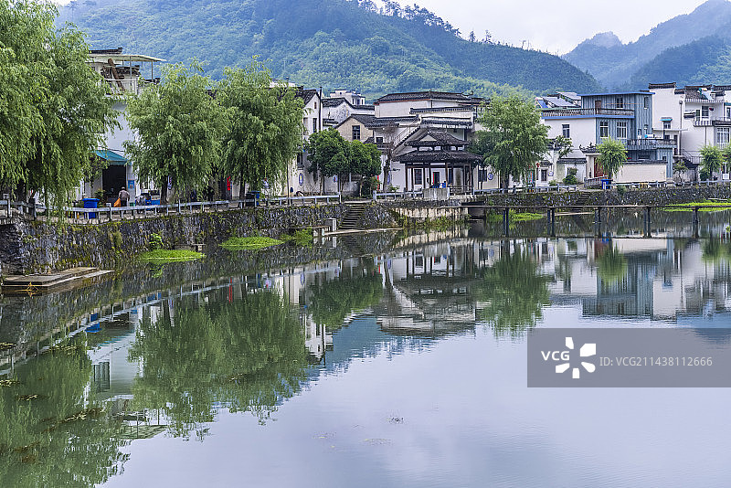 太极湖村水街倒影图片素材