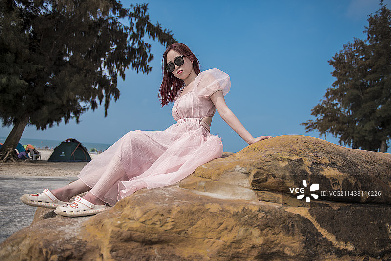 北海银滩人像图片素材