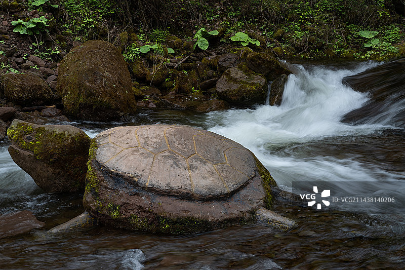 泾源县山水瀑布图片素材