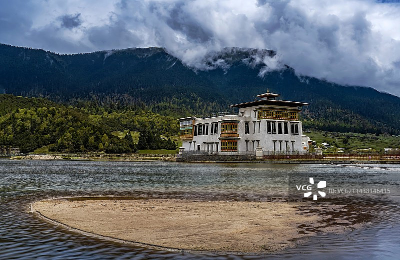 鲁朗藏居图片素材