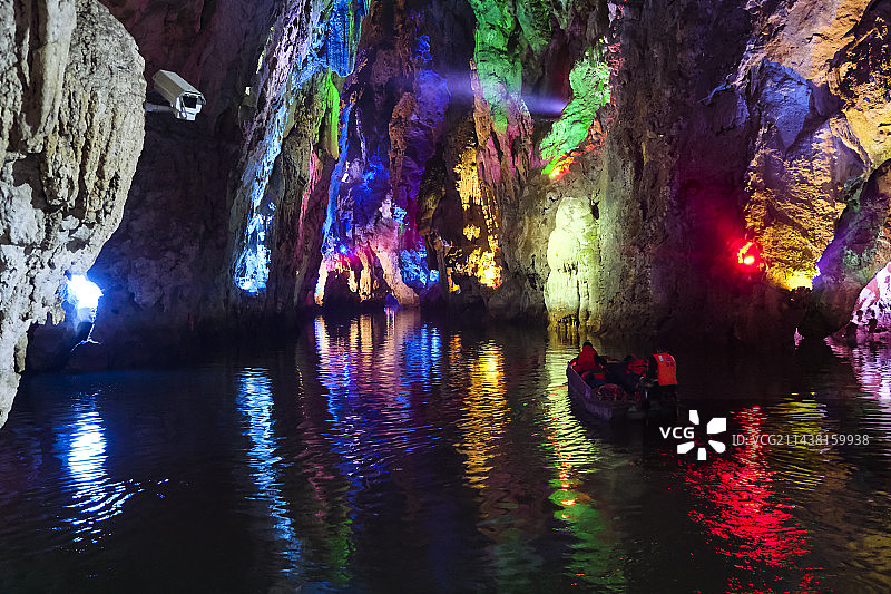 贵州省安顺市龙宫景区美丽风景图片素材