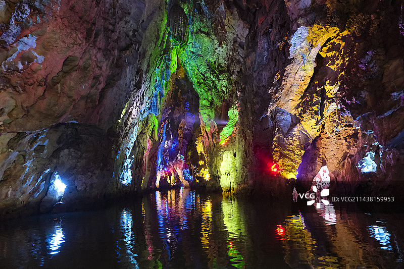 贵州省安顺市龙宫景区美丽风景图片素材