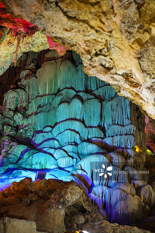 贵州省安顺市龙宫景区美丽风景图片素材