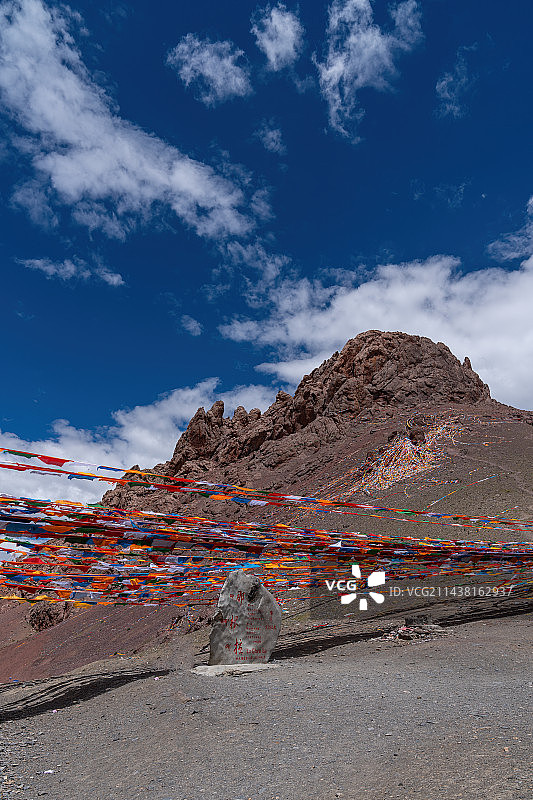 高原上的经幡 那根拉 纳木错湖图片素材