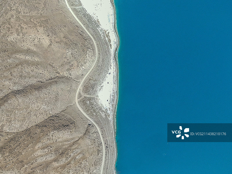 羊卓雍措高角度视图图片素材