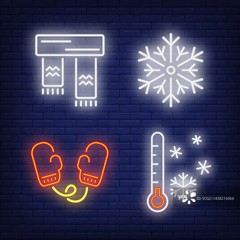 围巾手套雪花和室外温度计图片素材