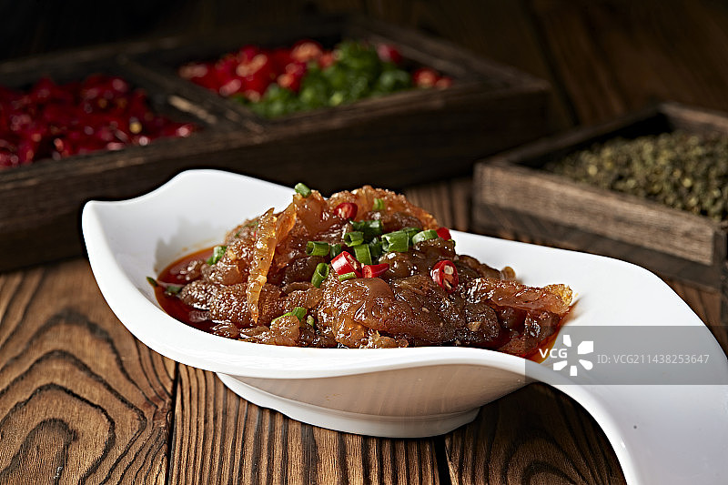 红油凉拌老醋蛰头图片素材