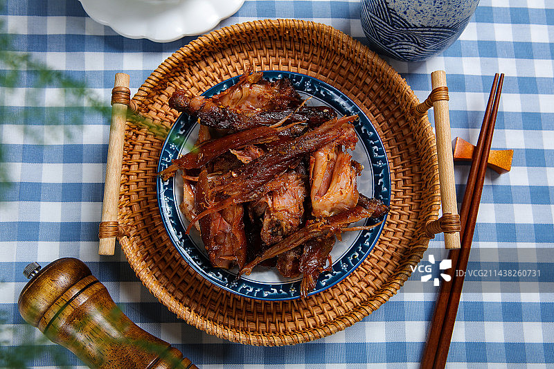 营养美味特色菜手撕兔肉图片素材