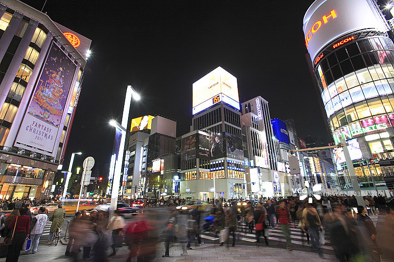 日本中央区银座中央大街夜景图片素材