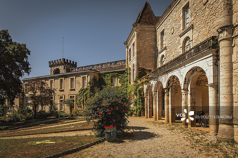 法国多尔多涅河谷罗卡马杜尔中世纪悬崖古城教堂修道院图片素材