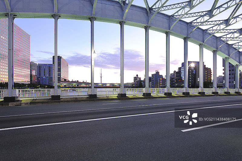 东京晴空塔与永代桥（中央区，东京）图片素材