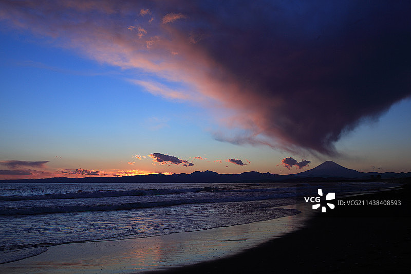神奈川县富士山和江之岛日落图片素材