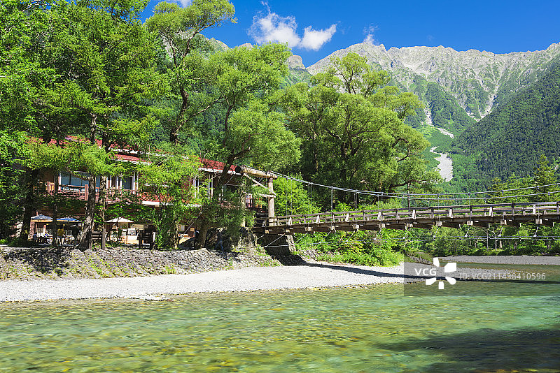 日本长野县松本上高地河童桥图片素材