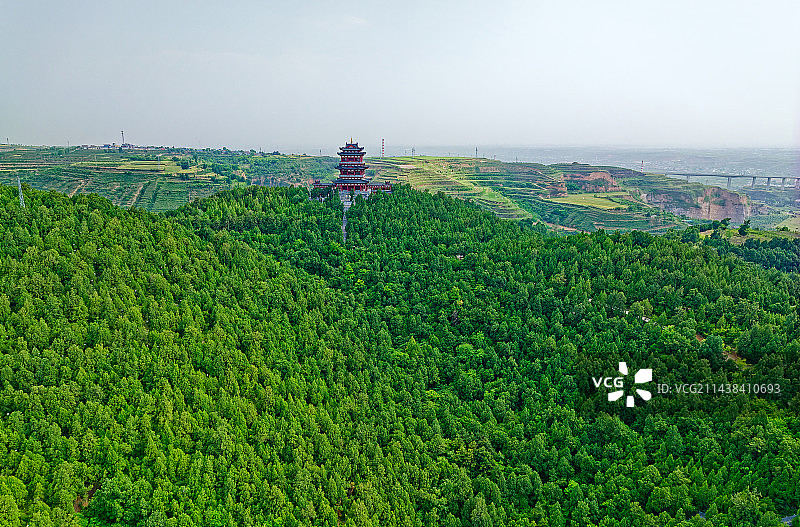 航拍夏季陕西铜川药王山风光图片素材