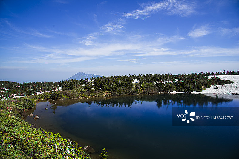 八幡平釜沼、八幡平山、岩手县图片素材