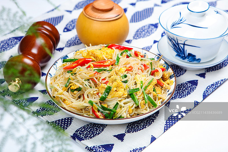 快餐外卖小吃美食鸡蛋炒粉丝图片素材