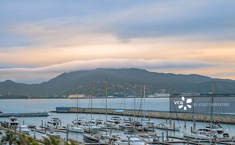 深圳桔钓沙云顶图片素材